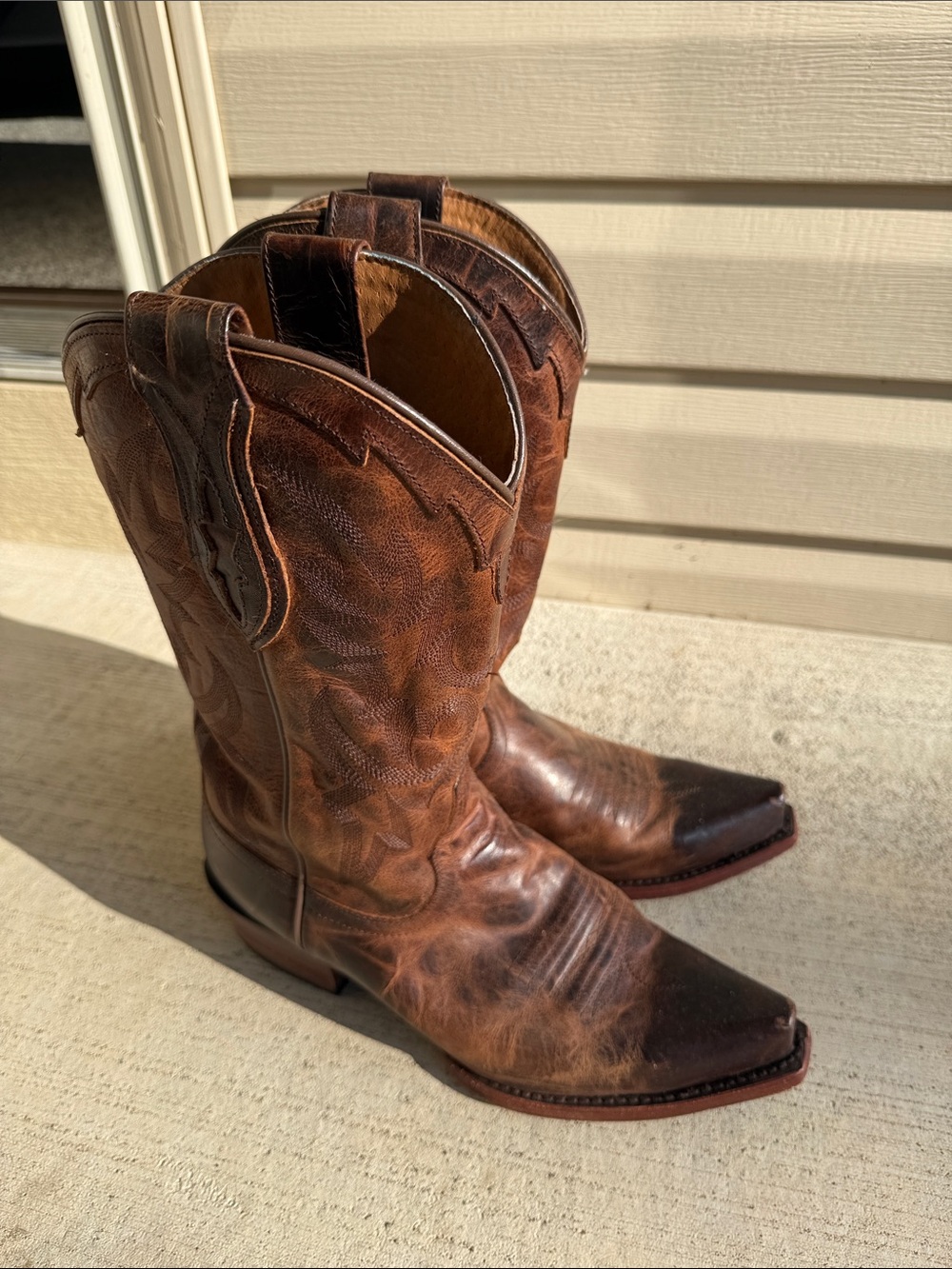 Classic Brown Leather Western Cowboy Boots for Men